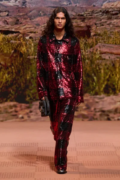 Look 64